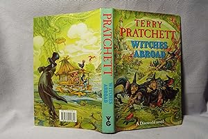 Image du vendeur pour Witches Abroad : Discworld : First printing mis en vente par PW Books