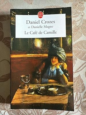 Seller image for Le caf de Camille for sale by Dmons et Merveilles