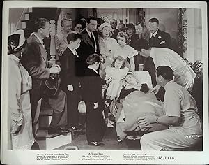 Bild des Verkufers fr Family Honeymoon 8 x 10 Still 1948 Claudette Colbert, Fred MacMurray zum Verkauf von AcornBooksNH