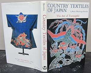 Imagen del vendedor de Country Textiles of Japan: The Art of Tsutsugaki a la venta por Midway Book Store (ABAA)