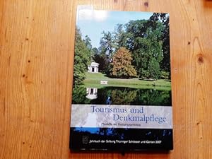 Seller image for Tourismus und Denkmalpflege : Modelle im Kulturtourismus for sale by Gebrauchtbcherlogistik  H.J. Lauterbach