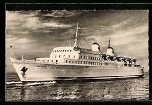 Bild des Verkufers fr Ansichtskarte Fhrschiff Sassnitz setzt zurck zum Verkauf von Bartko-Reher