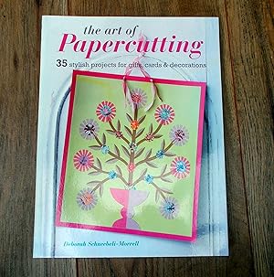 The Art of Papercutting: 35 stylish projects for gifts, cards & decorations