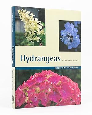 Imagen del vendedor de Hydrangeas. A Gardener's Guide a la venta por Michael Treloar Booksellers ANZAAB/ILAB
