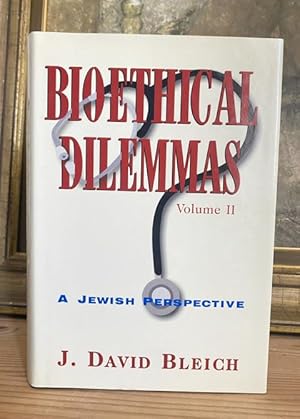 Imagen del vendedor de Bioethical Dilemmas, Volume II. a la venta por Treptower Buecherkabinett Inh. Schultz Volha