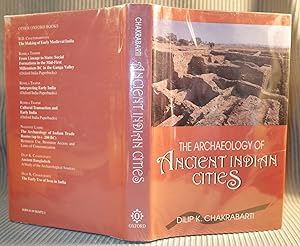 Immagine del venditore per The Archaeology of Ancient Indian Cities venduto da ODYSSEY