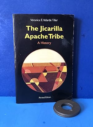 The Jicarilla Apache Tribe, A History