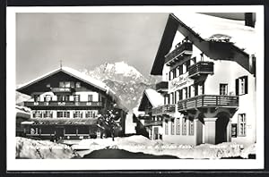 Ansichtskarte St. Johann i. Tirol, platz mit Wilden Kaiser im Winter, Post- und Telegraphenamt