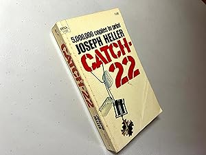 Imagen del vendedor de Catch-22 a la venta por Falling Waters Booksellers