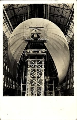 Ansichtskarte / Postkarte Luftschiff LZ 130 Graf Zeppelin in Bau, Luftschiffhalle, Luftschiffwerft