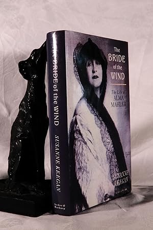 Imagen del vendedor de THE BRIDE OF THE WIND. The Life and Times of Alma Mahler-Werfel a la venta por A&F.McIlreavy.Buderim Rare Books