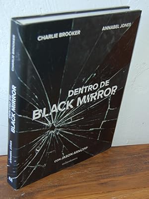 Seller image for DENTRO DE BLACK MIRROR for sale by EL RINCN ESCRITO