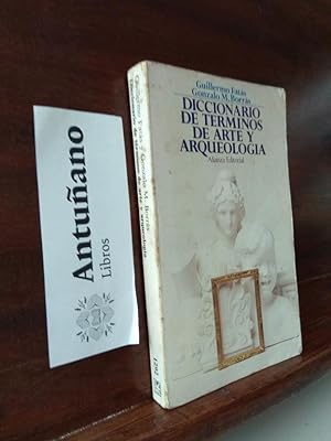 Seller image for Diccionario de terminos de arte y arqueologia for sale by Libros Antuano