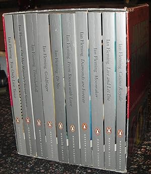 Imagen del vendedor de Ten Great Ian Fleming James Bond Novels in Box Set - Casino Royale / Live and Let Die / Moonraker / Diamonds are Forever / From Russia with Love / Dr No / Goldfinger / Thunderball / On Her Majesty's Secret Service / You Only Live Twice a la venta por eclecticbooks