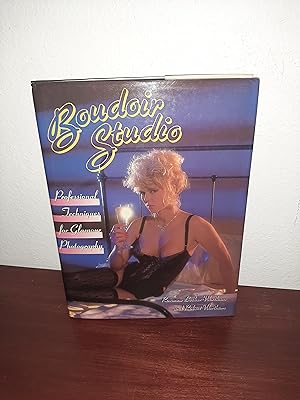 Imagen del vendedor de Boudoir Studio: Professional Techniques for Glamour Photography a la venta por AwardWinningBooks