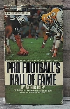 Bild des Verkufers fr Pro Football's Hall of Fame zum Verkauf von Archives Books inc.