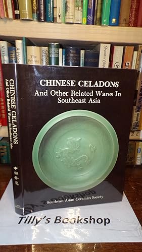 Image du vendeur pour Chinese Celadons And Other Related Wares In Southeast Asia mis en vente par Tilly's Bookshop