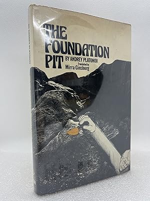 Imagen del vendedor de The Foundation Pit (First Edition) a la venta por Dan Pope Books