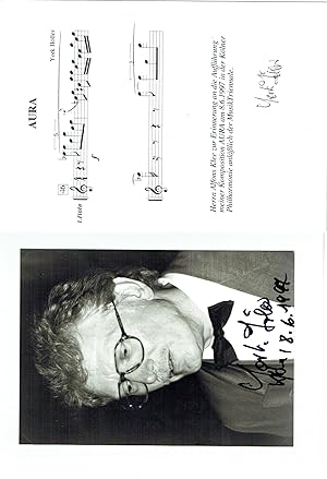 Immagine del venditore per Portraitphotographie mit eigenh. Unterschrift auf der Bildseite mit einem gedr. Notenzitat aus Aura. venduto da Kotte Autographs GmbH