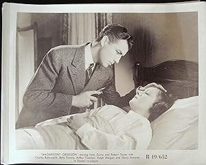 Imagen del vendedor de Magnificent Obsession 8 X 10 Still 1935 Robert Taylor, Irene Dunne! a la venta por AcornBooksNH