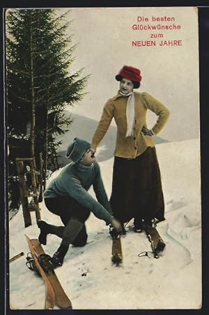 Image du vendeur pour Ansichtskarte Herr hilft einer Dame beim Ski fahren mis en vente par Bartko-Reher