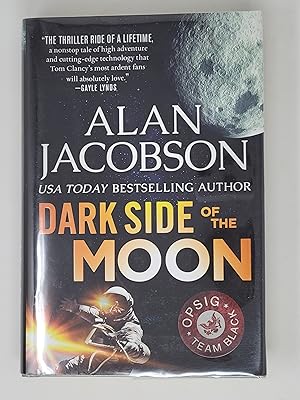 Immagine del venditore per Dark Side of the Moon venduto da Cross Genre Books