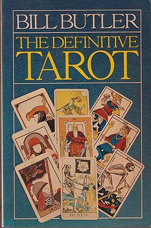 Immagine del venditore per The Definitive Tarot venduto da Invisible Books