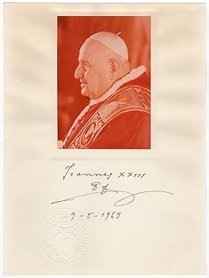 John XXIII., Pope (1881-1963) - Official Vatican presentation photograph signed