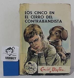 Seller image for Los Cinco en el cerro del contrabandista for sale by MONKEY LIBROS