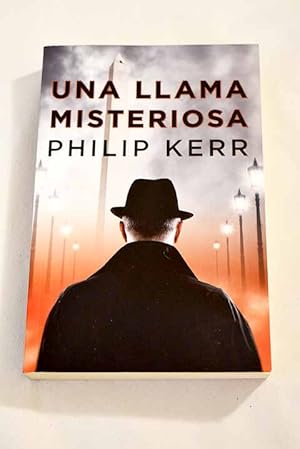 Seller image for Una llama misteriosa for sale by Alcan Libros