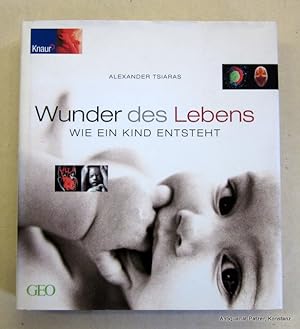 Immagine del venditore per Wunder des Lebens. Wie ein Kind entsteht. Text von Barry Werth. Aus dem Amerikanischen von Claudia Ade. Mnchen, Droemer Knaur, 2003. 4to. Durchgngig mit farbigen fotografischen Abbildungen. 301 S., 1 Bl. Or.-Pp. mit Schutzumschlag; dieser mit Einriss. (ISBN 3426664771). venduto da Jrgen Patzer