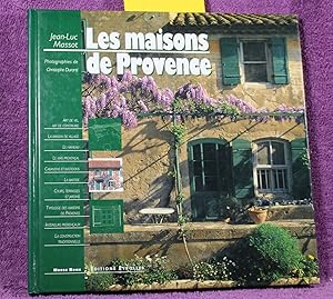 Seller image for Les maisons de Provence (French Edition) for sale by THE BOOK VAULT