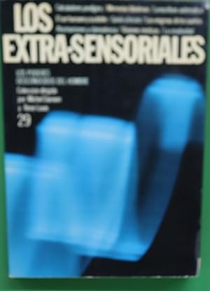 Seller image for Los extrasensoriales for sale by Librera Alonso Quijano