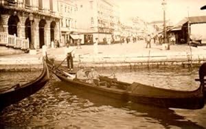 POSTAL PV08652: Gondola en canal de Venecia