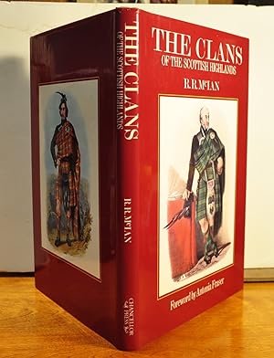 Image du vendeur pour The Clans of the Scottish Highlands: The Costumes of the Clans mis en vente par Longs Peak Book Company