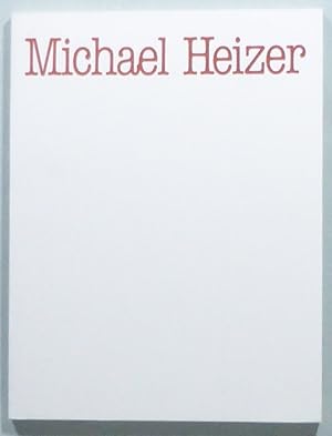 Bild des Verkufers fr Michael Heizer. Museum Folkwang Essen, June 15 -- July 29, 1979 & Rijksmuseum Krller-Mller, Otterlo, August 18 -- October 7, 1979. zum Verkauf von Patrik Andersson, Antikvariat.