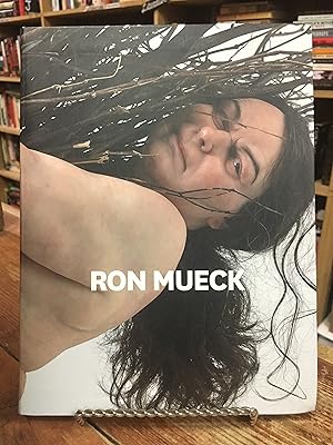 Immagine del venditore per Ron Mueck venduto da Encore Books