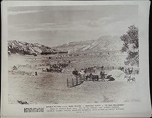 Bild des Verkufers fr In Old Oklahoma 8 x 10 Still 1943 John Wayne, Martha Scott zum Verkauf von AcornBooksNH