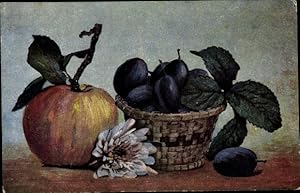 Künstler Ansichtskarte / Postkarte Stillleben, Früchte, Apfel, Zwetschgen in einem Korb, Blüte