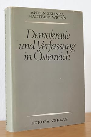 Seller image for Demokratie und Verfassung in sterreich. for sale by AMSELBEIN - Antiquariat und Neubuch