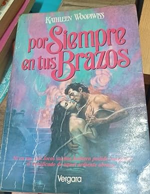 Imagen del vendedor de Por Siempre En Tus Brazos (Spanish Edition) a la venta por SoferBooks