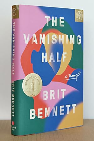 Imagen del vendedor de The Vanishing Half: A Novel a la venta por Beaver Bridge Books