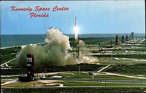 Ansichtskarte / Postkarte Cape Canaveral Florida USA, John F. Kennedy Space Center, Raketenstart