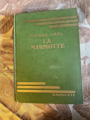 Seller image for La Marmotte for sale by Dmons et Merveilles