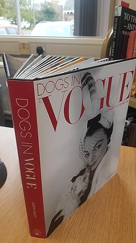 Bild des Verkufers fr Dogs In Vogue: A Century of Canine Chic zum Verkauf von LBL Books