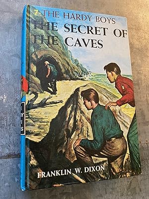 Bild des Verkufers fr The Hardy Boys The Secret of the Caves #7 zum Verkauf von PAPPINFUSS Books