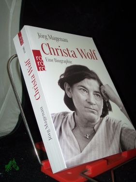 Immagine del venditore per Christa Wolf : eine Biographie / Jrg Magenau venduto da Antiquariat Artemis Lorenz & Lorenz GbR