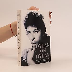 Bild des Verkufers fr Dylan on Dylan zum Verkauf von Bookbot