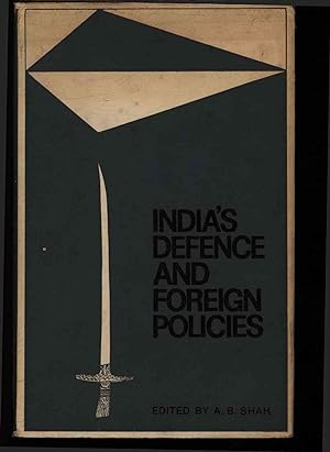Bild des Verkufers fr India's Defence and Foreign Policies. zum Verkauf von Antiquariat Bookfarm