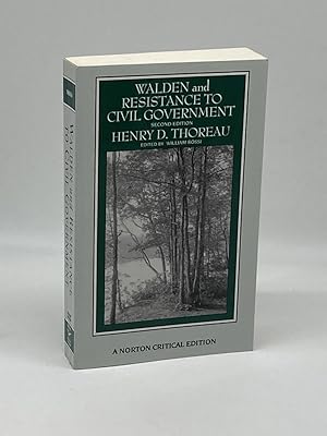 Immagine del venditore per Walden and Resistance to Civil Government venduto da True Oak Books